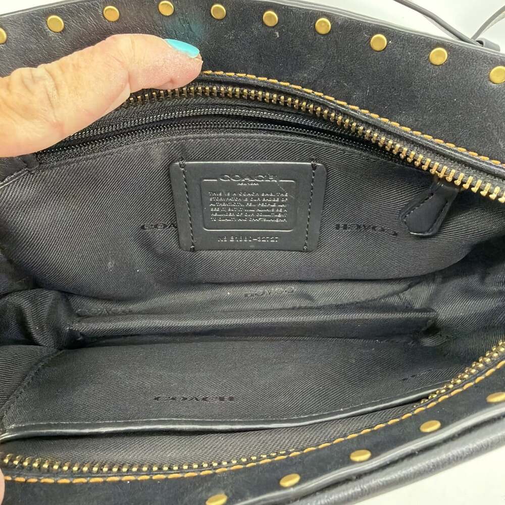 Coach Jamie Camera Bag in Signature Canvas with a Leopard Print Adjustable Strap - Picture 5 of 12